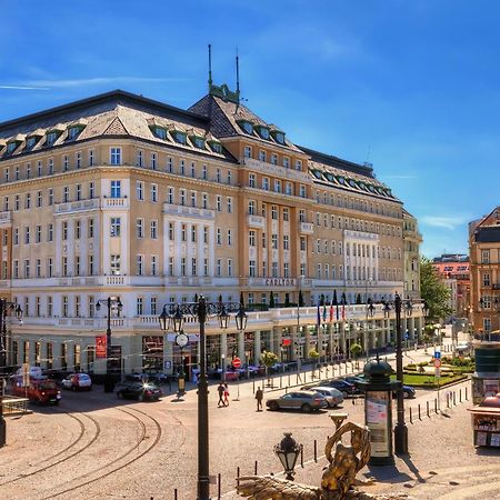 Radisson Blu Carlton Hotel, Bratislava Bagian luar foto