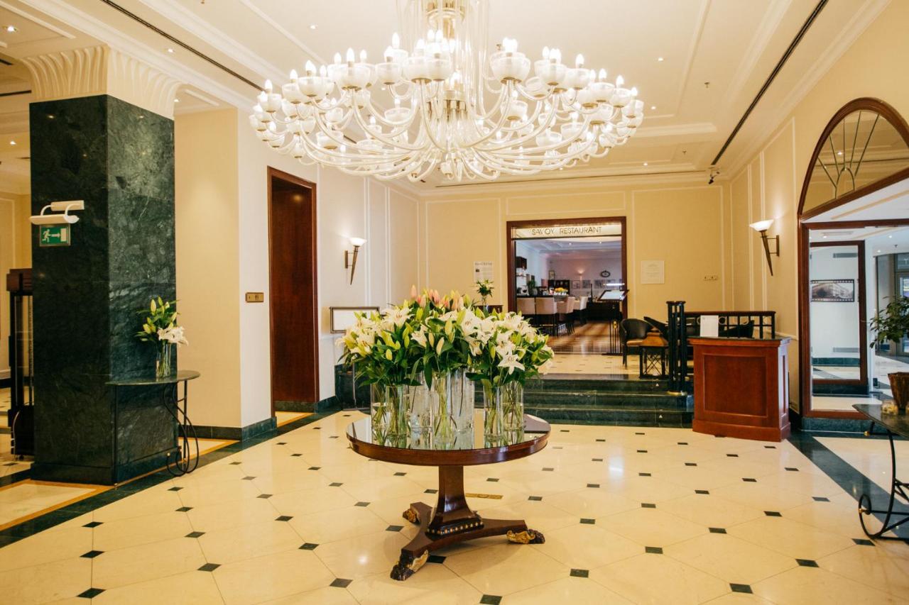 Radisson Blu Carlton Hotel, Bratislava Bagian luar foto